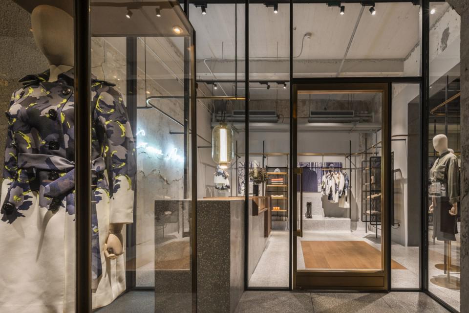 Comme Moi “似我”品牌旗舰店，年轻、精致、优雅
